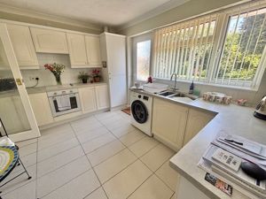 Photo 18- click for photo gallery